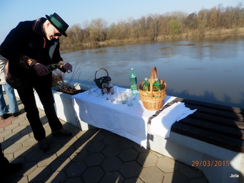 P3290015_900_600_withoutgrow